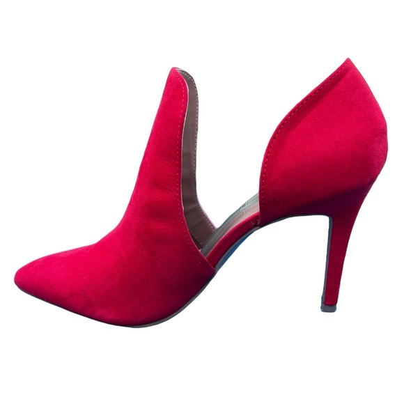 Christian Siriano “Keira” Women’s Red Faux Suede Heels 9 - Picture 4 of 14